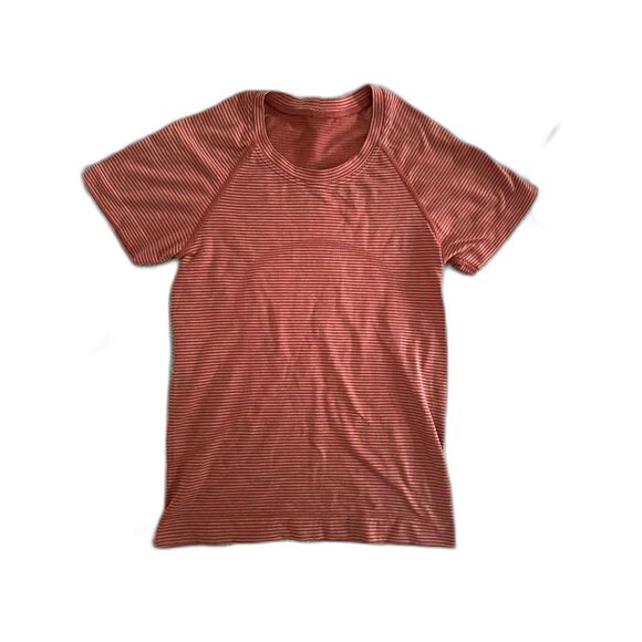Lululemon Swiftly Tech Short Sleeve 2.0 Shirt – Tetra Raspberry Stripe – XS Rare - Picture 1 of 2